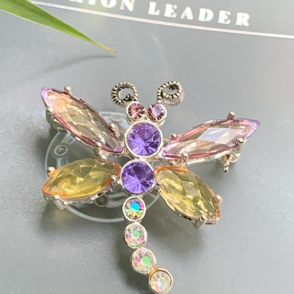 Beautiful Dragonfly brooche - Picture 11 of 12